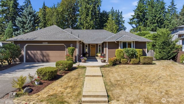 Property photo for 4529 168th Avenue SE, Bellevue photo 2