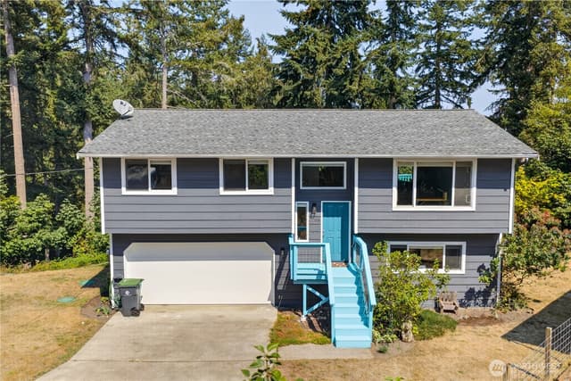 Property photo for 8103 Hawaii Lane, Clinton