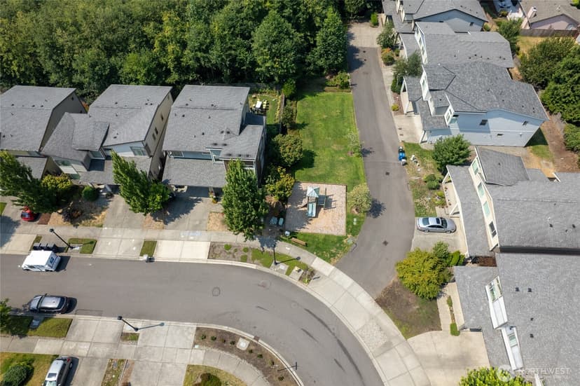 Property photo for 10721 SE 187th Place, Renton photo 40