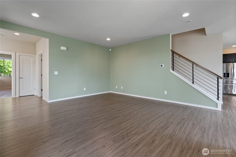 Property photo for 10721 SE 187th Place, Renton photo 9