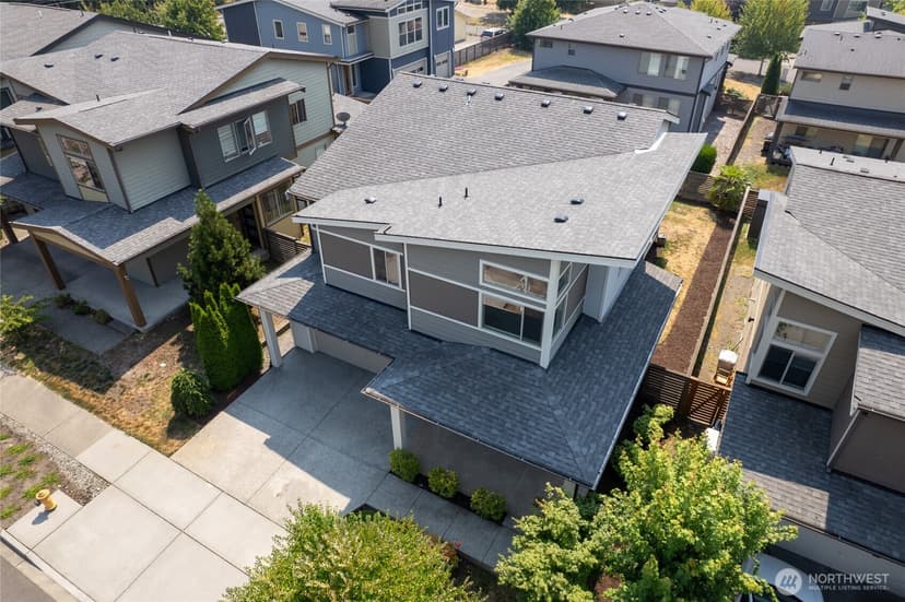 Property photo for 10721 SE 187th Place, Renton photo 34
