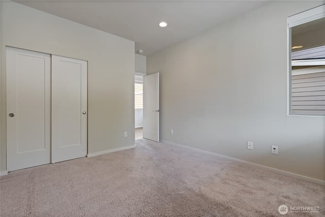 Property photo for 10721 SE 187th Place, Renton photo 5