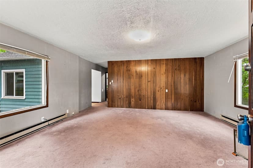 Property photo for 7955 29th Avenue SW, Seattle photo 6