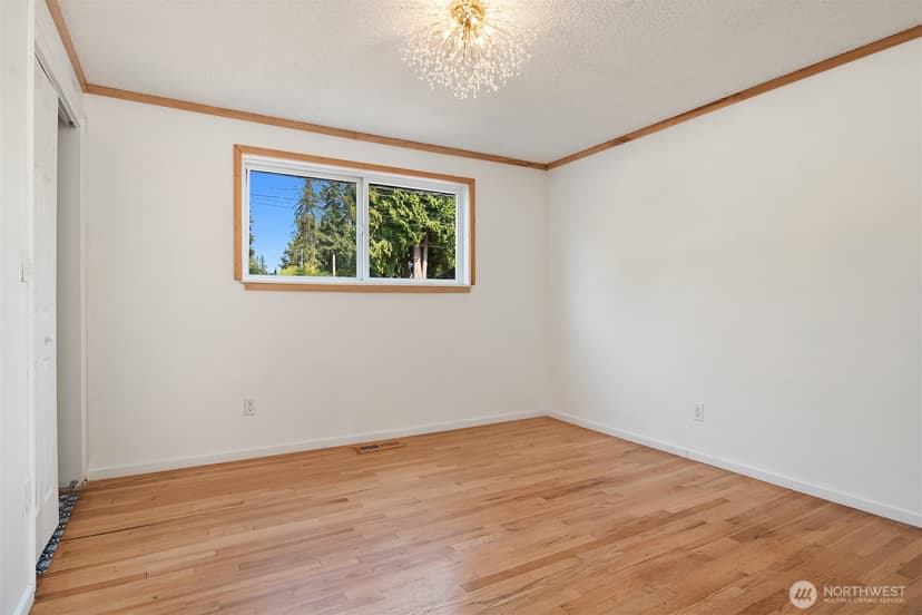 Property photo for 21516 52nd Avenue W, Mountlake Terrace photo 15