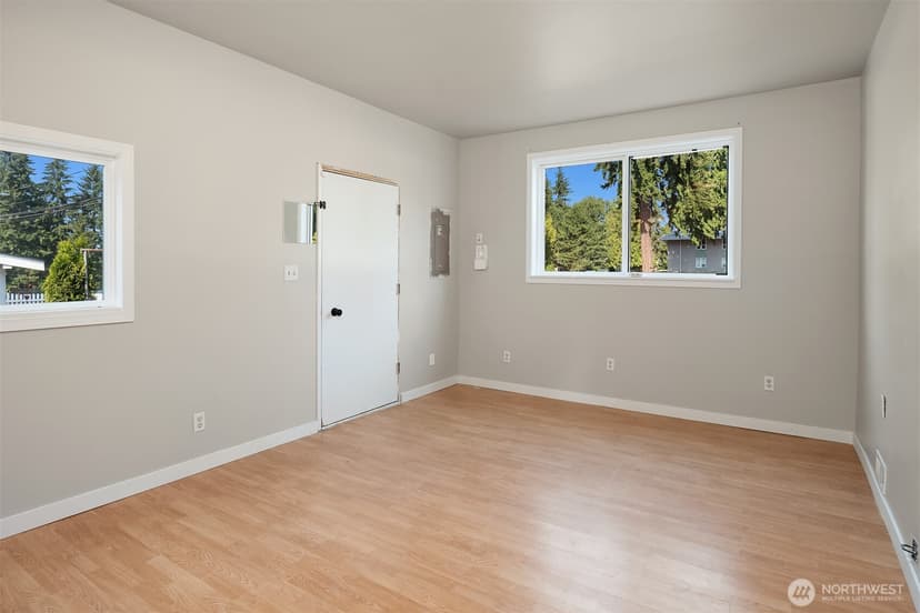 Property photo for 21516 52nd Avenue W, Mountlake Terrace photo 25