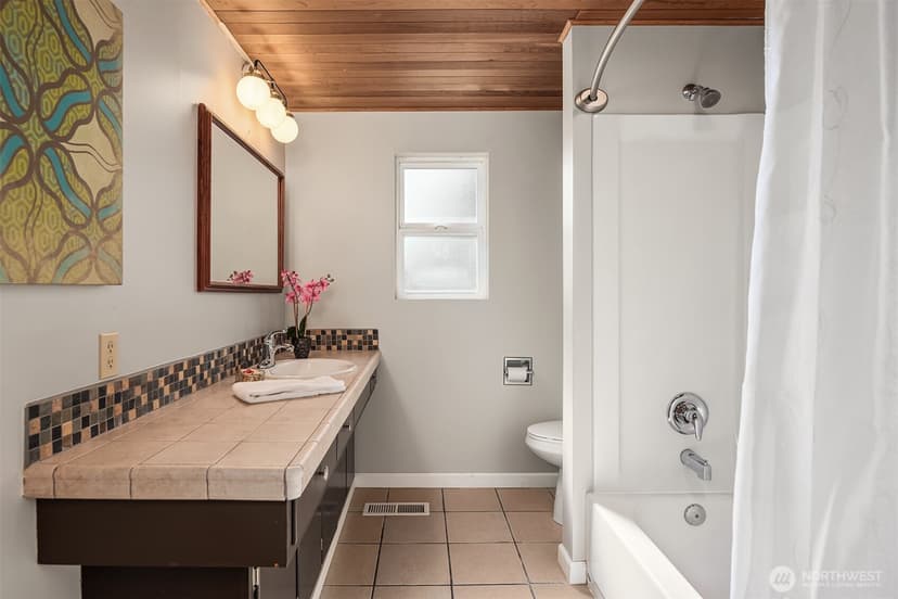 Property photo for 21516 52nd Avenue W, Mountlake Terrace photo 24