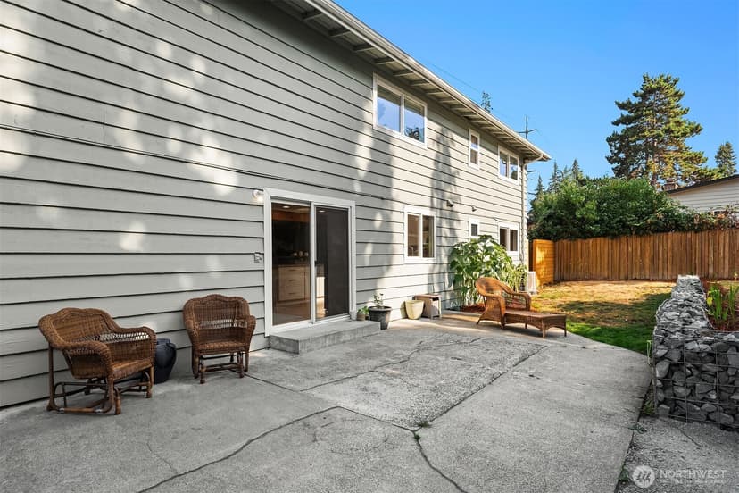 Property photo for 21516 52nd Avenue W, Mountlake Terrace photo 38