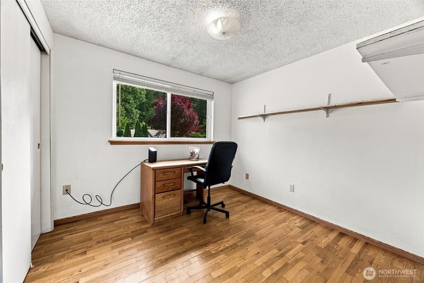Property photo for 6811 82nd Street SW, Lakewood photo 11