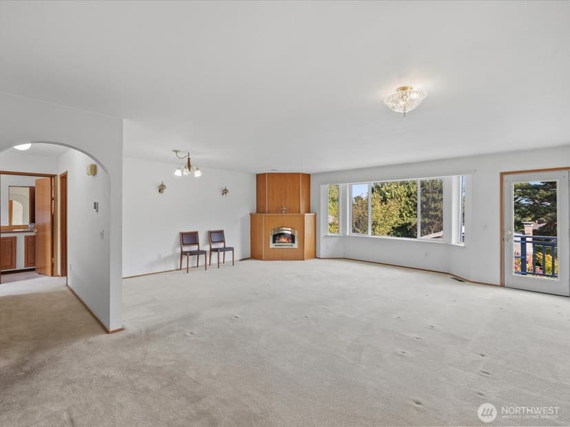 Property photo for 8809 Earl Avenue NW, Seattle photo 4