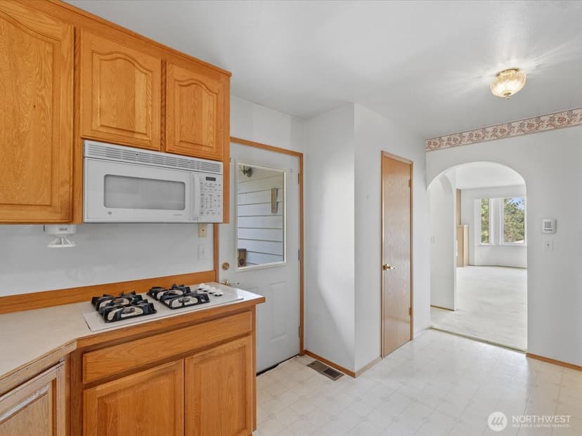 Property photo for 8809 Earl Avenue NW, Seattle photo 7