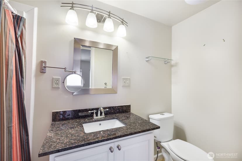 Property photo for 14410 Issaquah Hobart Road SE, Issaquah photo 16
