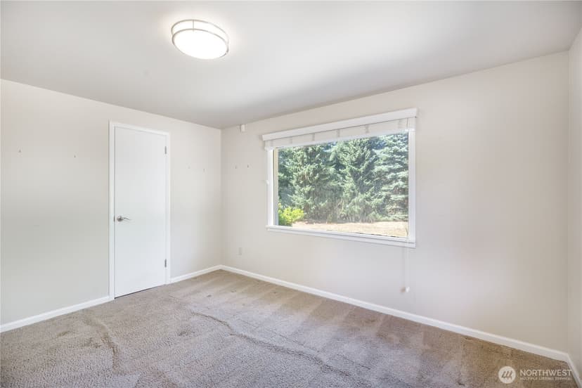 Property photo for 14410 Issaquah Hobart Road SE, Issaquah photo 10