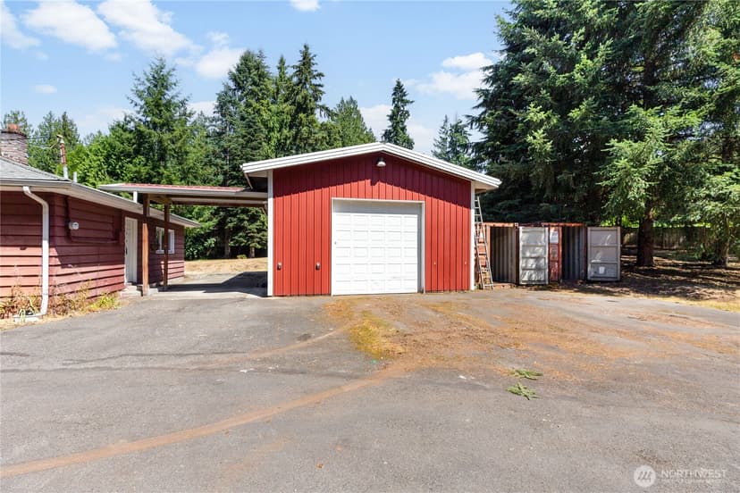 Property photo for 14410 Issaquah Hobart Road SE, Issaquah photo 5