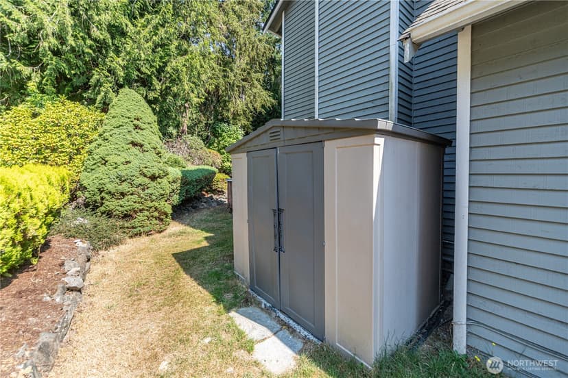 Property photo for 7410 Lazy S Lane NE, Bremerton photo 36