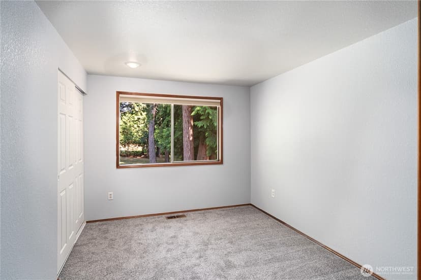 Property photo for 7410 Lazy S Lane NE, Bremerton photo 24