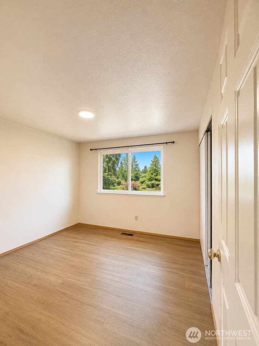 Property photo for 31245 9th Avenue S, Federal Way photo 18