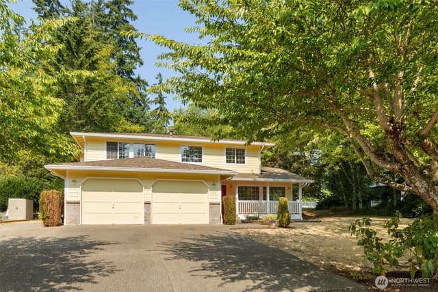 Property photo for 6468 Crossing Place SW, Port Orchard