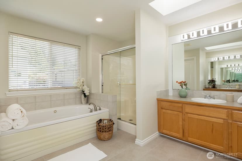 Property photo for 1608 Highland Terrace Court, Mukilteo photo 19