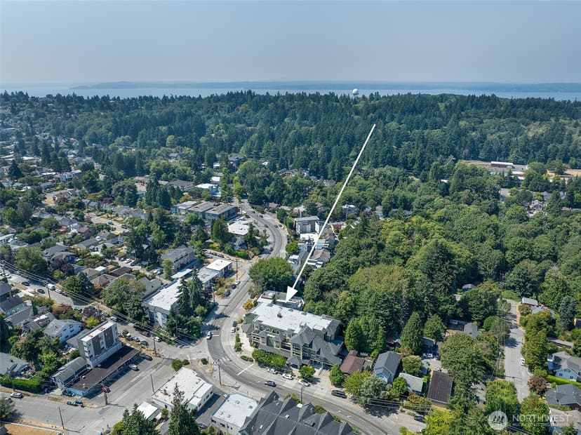 Property photo for 3150 W Government Way #201, Seattle photo 30