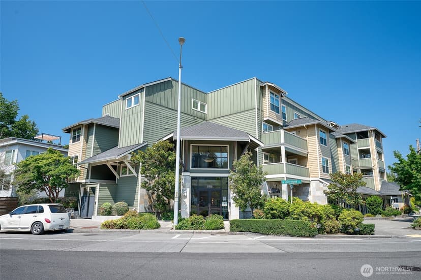 Property photo for 3150 W Government Way #201, Seattle photo 36