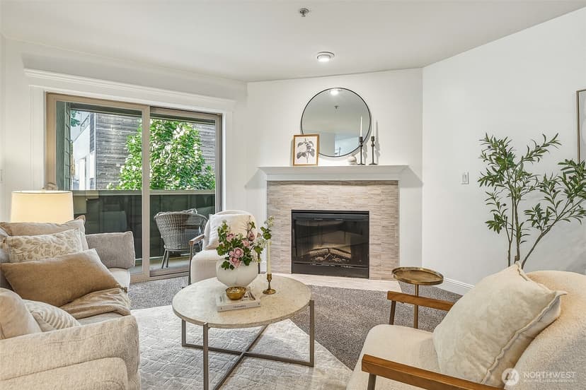 Property photo for 3150 W Government Way #201, Seattle photo 12