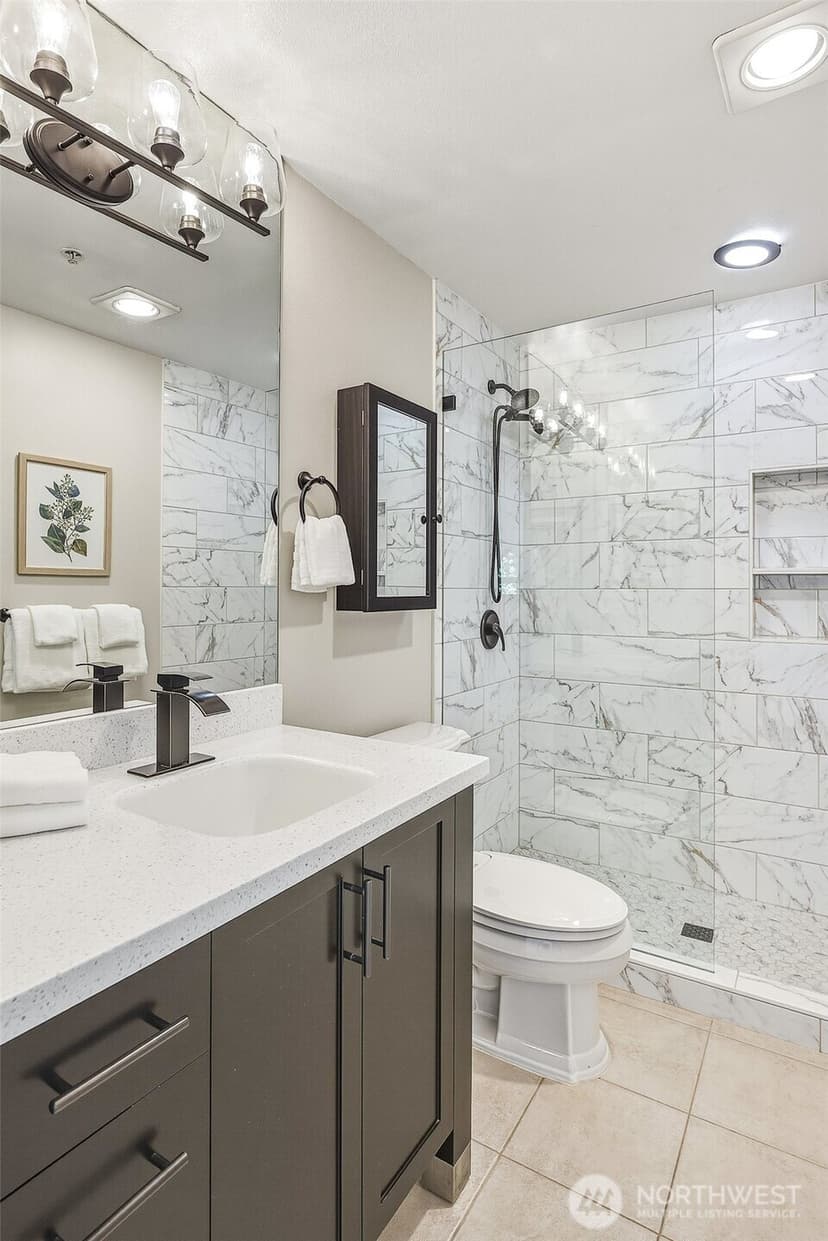 Property photo for 3150 W Government Way #201, Seattle photo 20