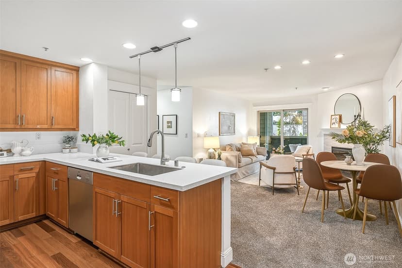Property photo for 3150 W Government Way #201, Seattle photo 5