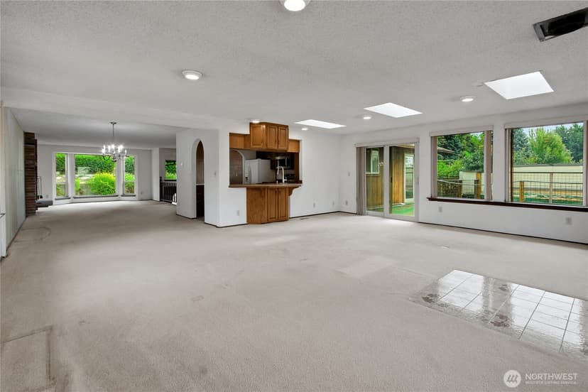 Property photo for 902 66th Avenue E, Fife photo 14