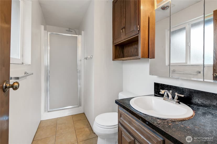 Property photo for 902 66th Avenue E, Fife photo 20