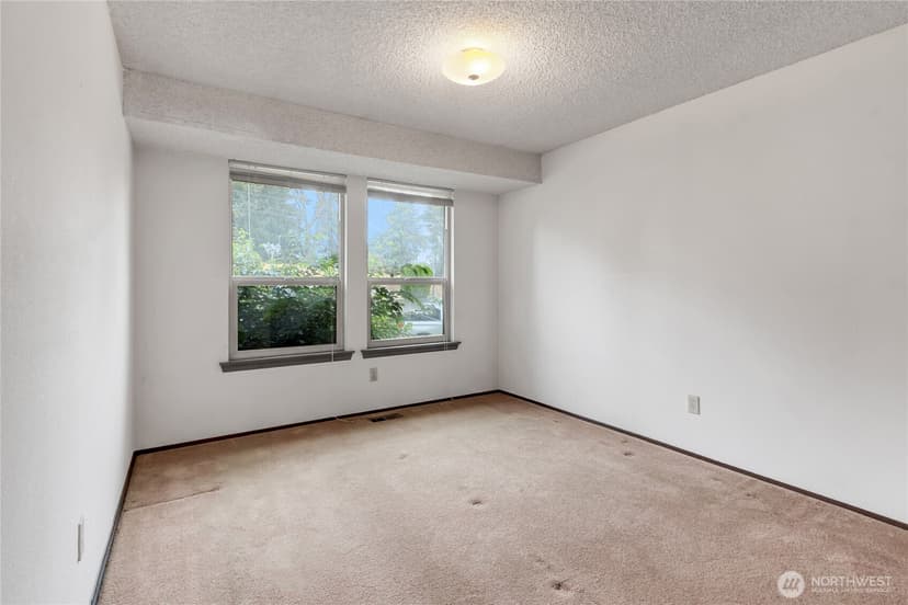 Property photo for 902 66th Avenue E, Fife photo 22