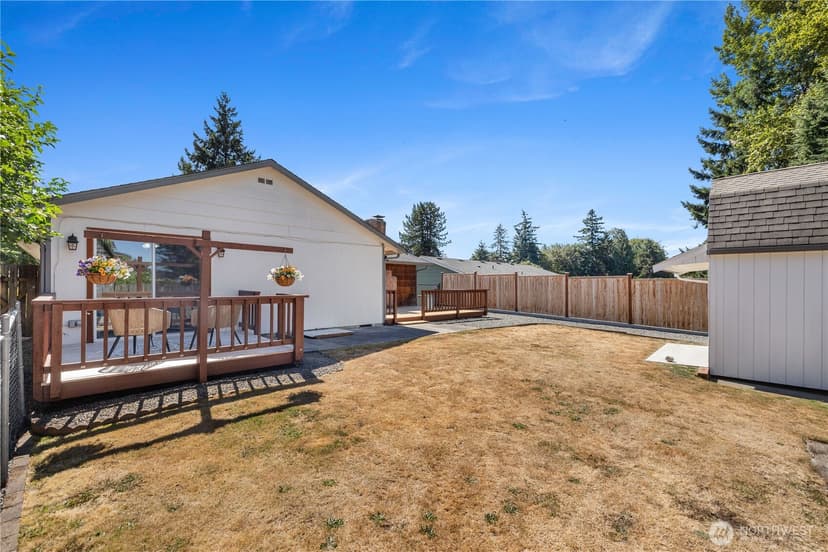 Property photo for 916 87th Avenue NE, Lake Stevens photo 32