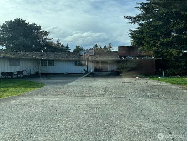 Property photo for 4806 Glenhaven Drive, Everett