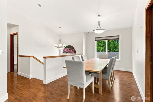 Property photo for 5210 30th Avenue S, Seattle photo 5