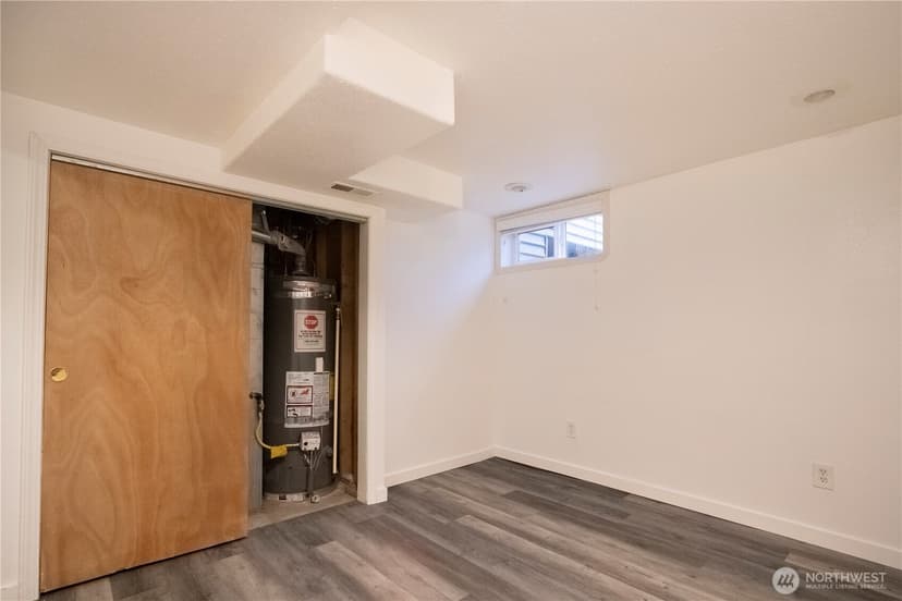 Property photo for 11634 25th Avenue S, Seattle photo 25