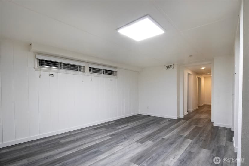 Property photo for 11634 25th Avenue S, Seattle photo 13