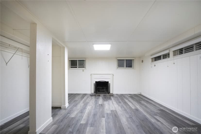 Property photo for 11634 25th Avenue S, Seattle photo 16