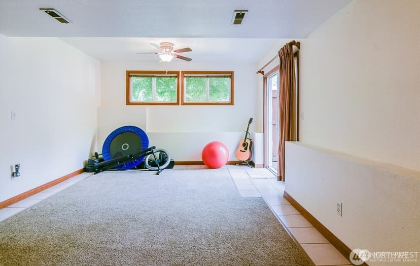 Property photo for 10381 Wilkes Court NW, Silverdale photo 25