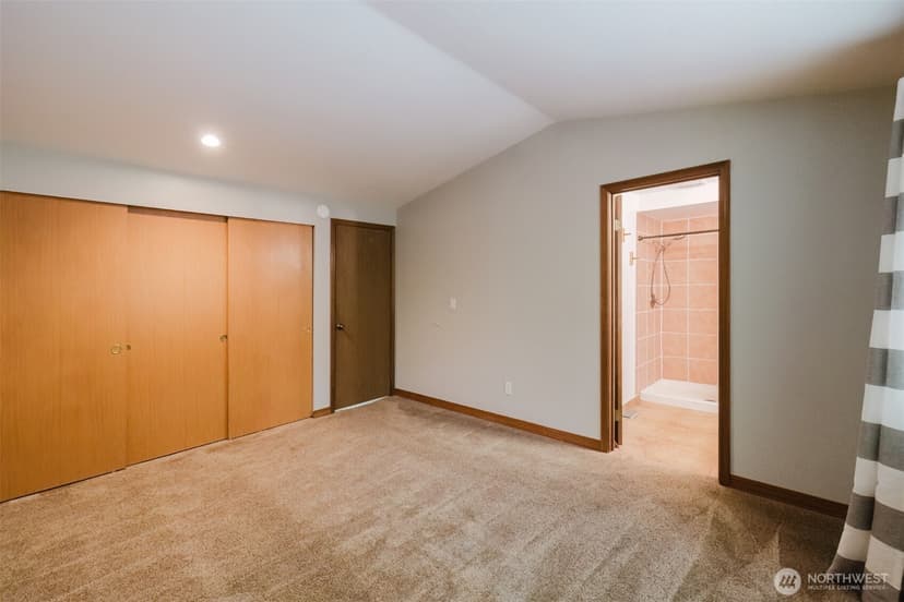 Property photo for 10381 Wilkes Court NW, Silverdale photo 17