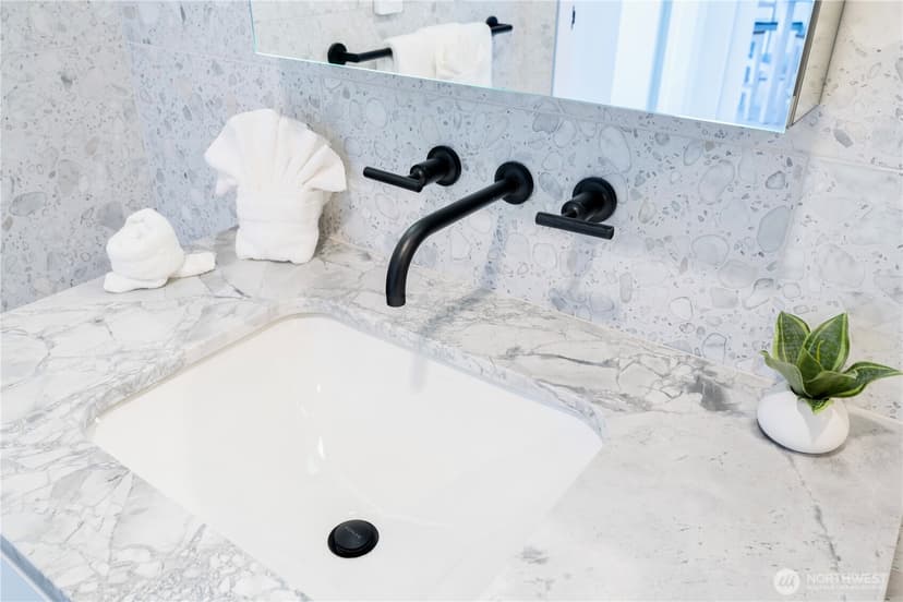 Property photo for 300 Virginia St #1911, Seattle photo 19