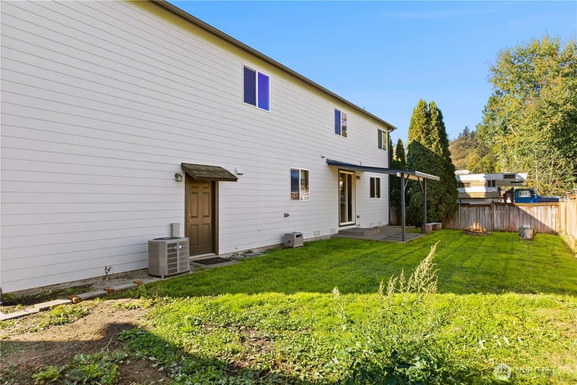 Property photo for 125 6th Avenue N, Algona photo 32