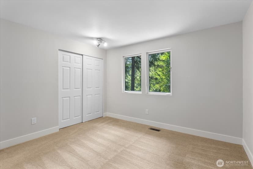 Property photo for 16312 194th Avenue NE, Woodinville photo 31
