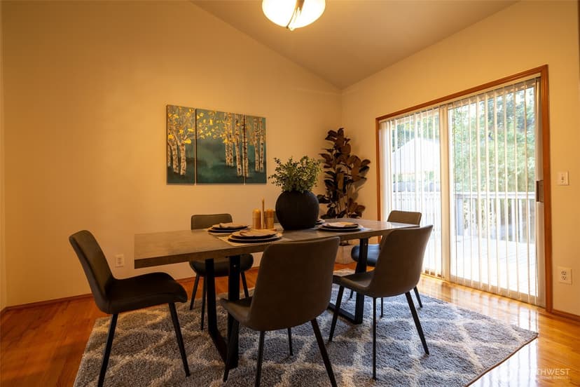 Property photo for 5018 Ryan Way, Seattle photo 10