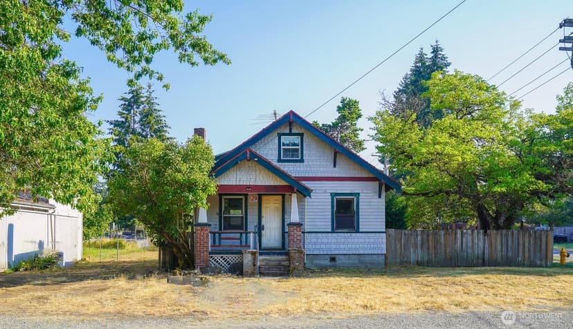 Property photo for 724 134th Street S, Tacoma