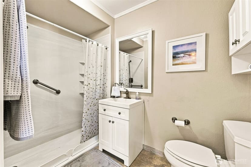 Property photo for 1626 Beach Drive NE, Tacoma photo 29