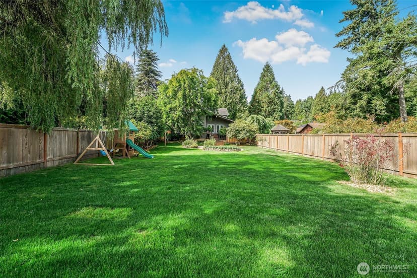 Property photo for 18404 W Spring Lake Drive SE, Renton photo 28