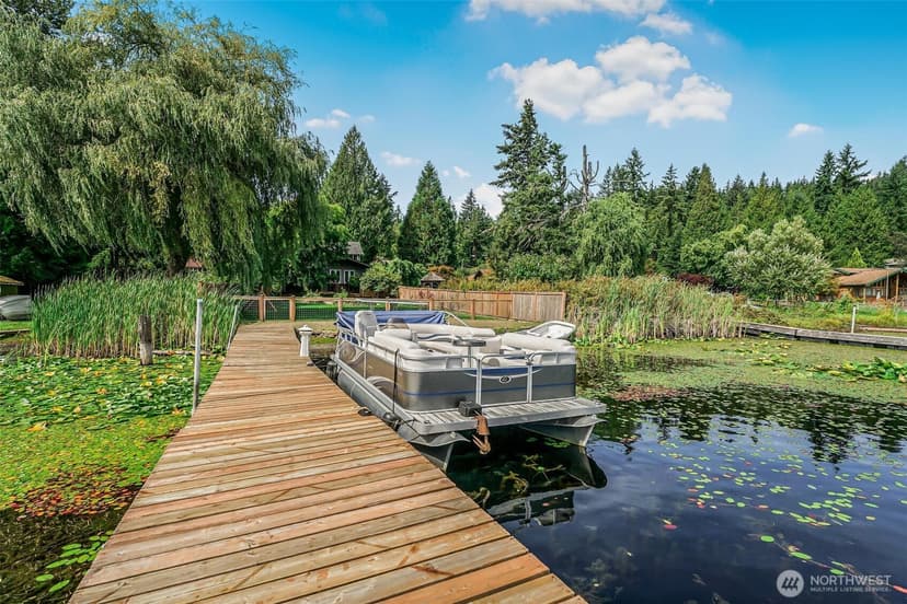 Property photo for 18404 W Spring Lake Drive SE, Renton photo 27