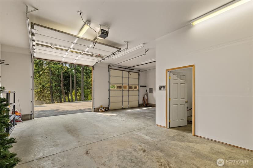 Property photo for 201 Double O Road, Ronald photo 26