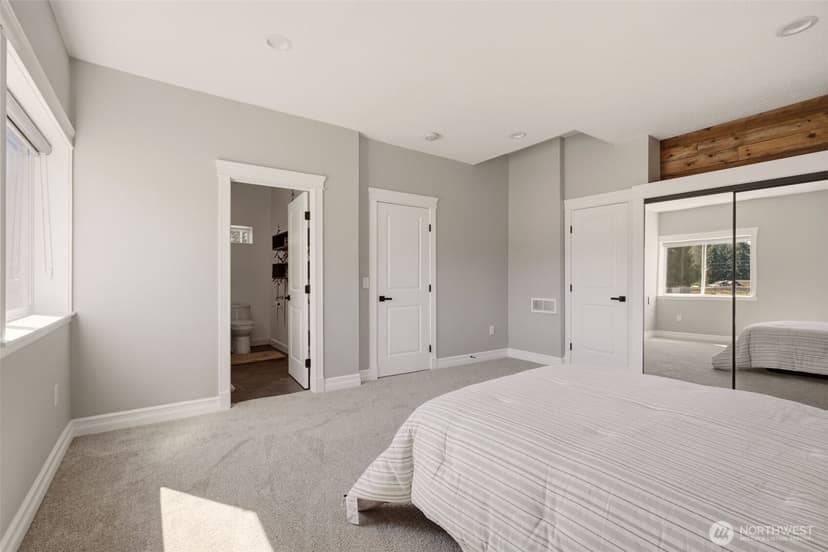 Property photo for 11114 State Route 162 E, Puyallup photo 15