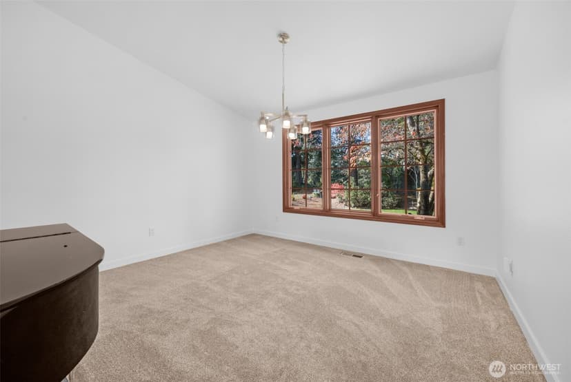 Property photo for 17419 155th Avenue SE, Renton photo 12