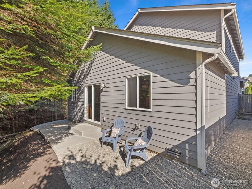 Property photo for 8402 61st Place NE, Marysville photo 9